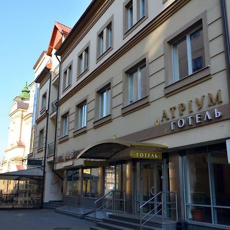 Atrium Hotel Ivano-Frankivsk Exteriör bild
